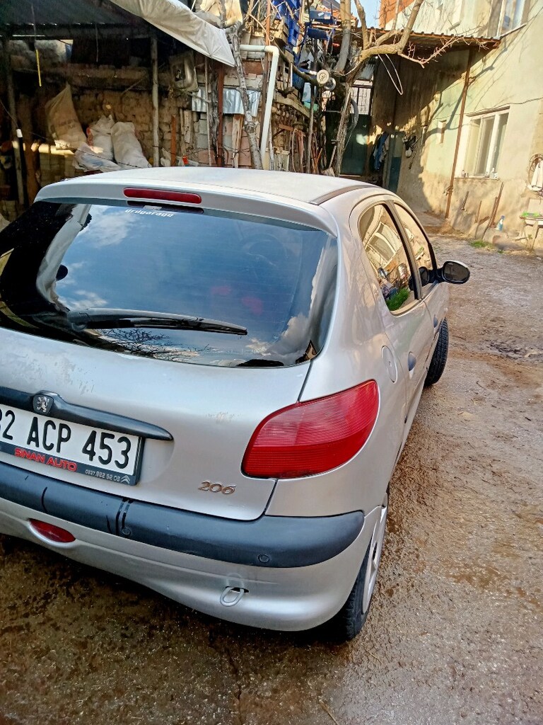 206 Peugeot - 5