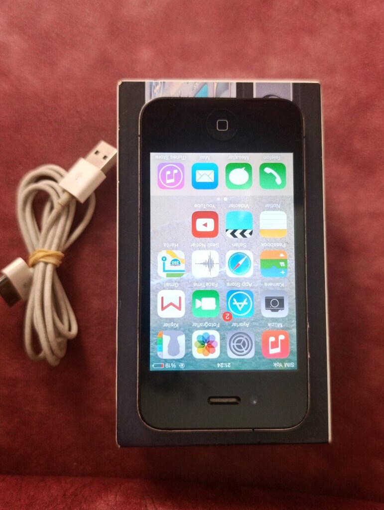 iPhone 4 - 3