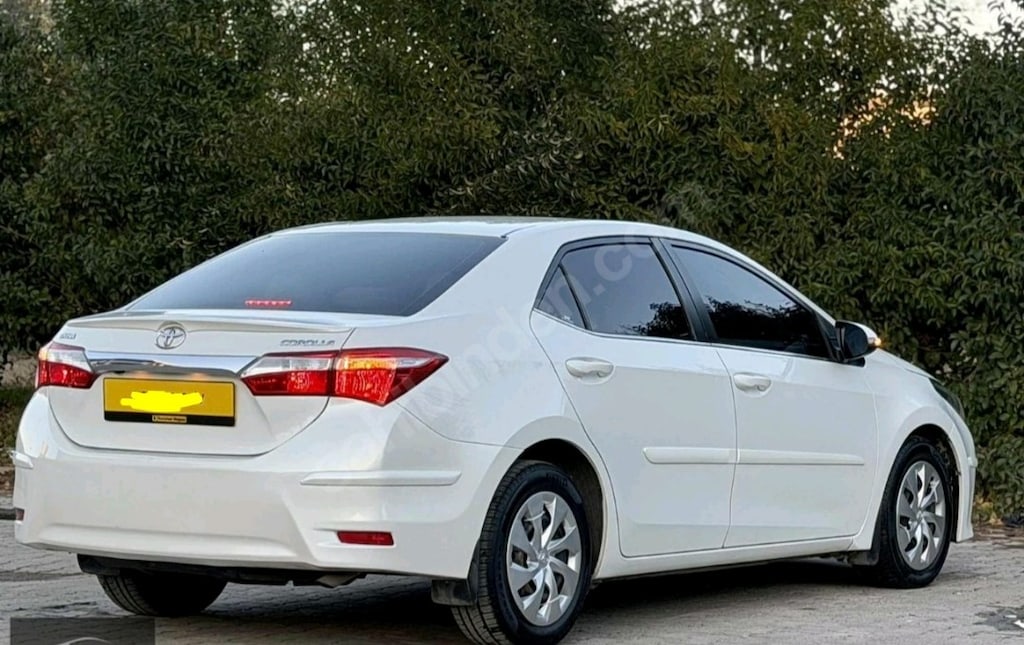 Toyota Corolla 1.4d.d - 5