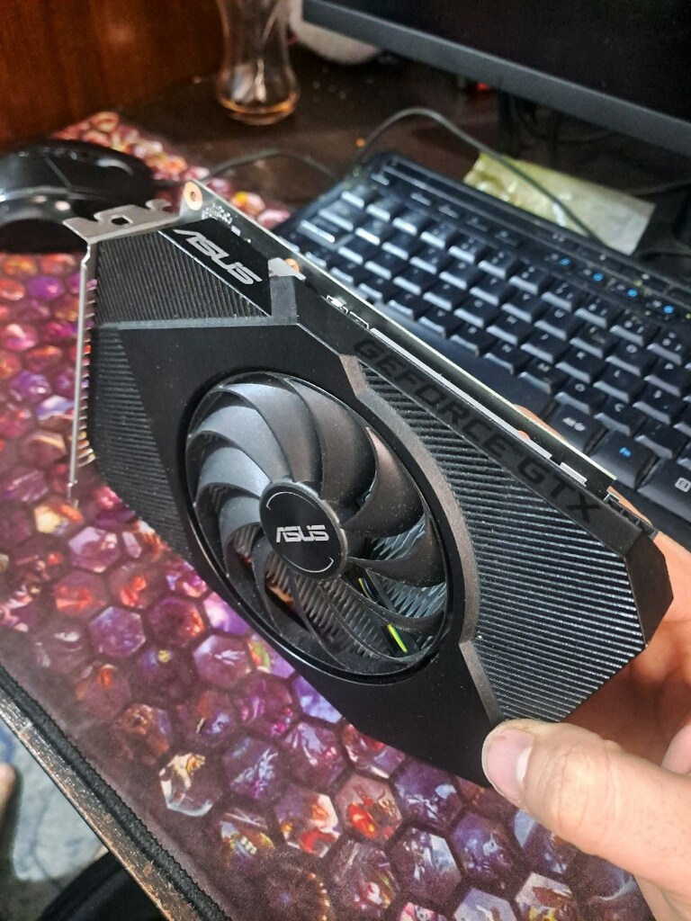 Nividya GTX1650OC 4GB tertemiz sıfır ürün daha içi hiç açılmadı - 2