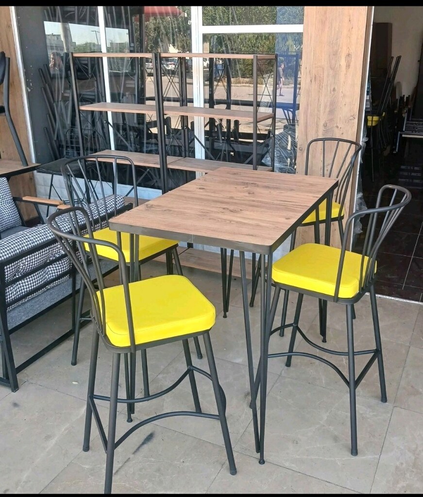 Bar Bistura Masa Takımı