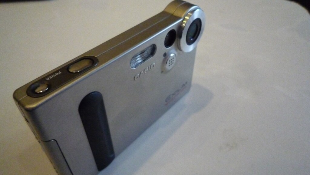 Casio Exilim EX-M1 Dijital Fotoğraf Makinesi Ses Kayıt MP3 Çalar - 6