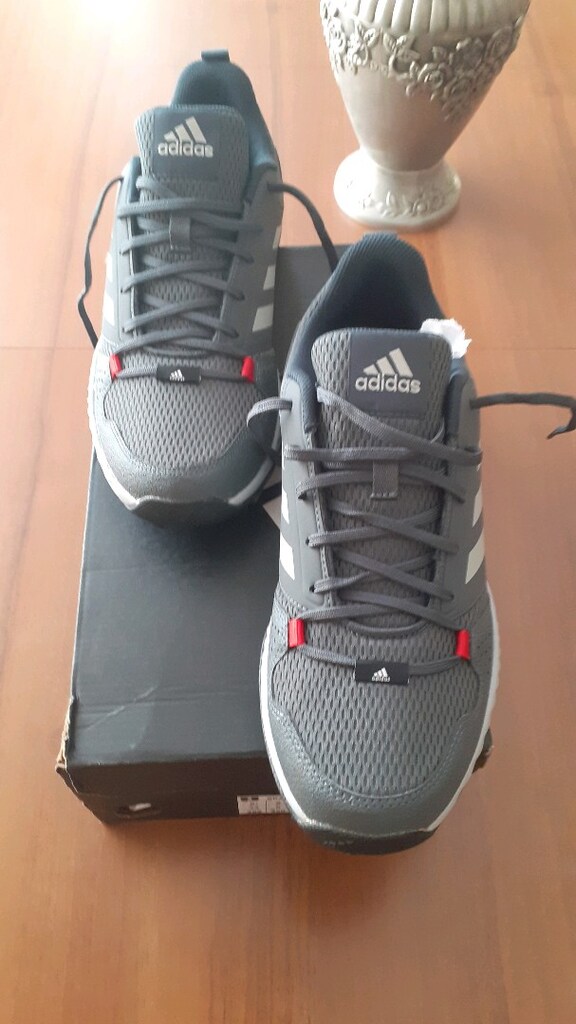 adidas spor ayakkabı 42 numara - 4