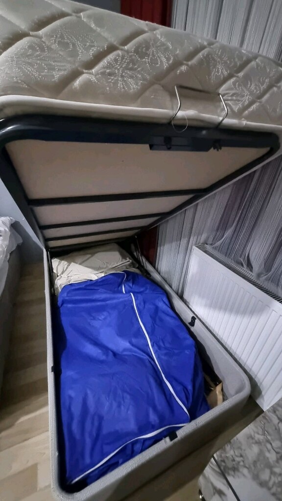 tek kişilik yatak baza tertemiz - 4