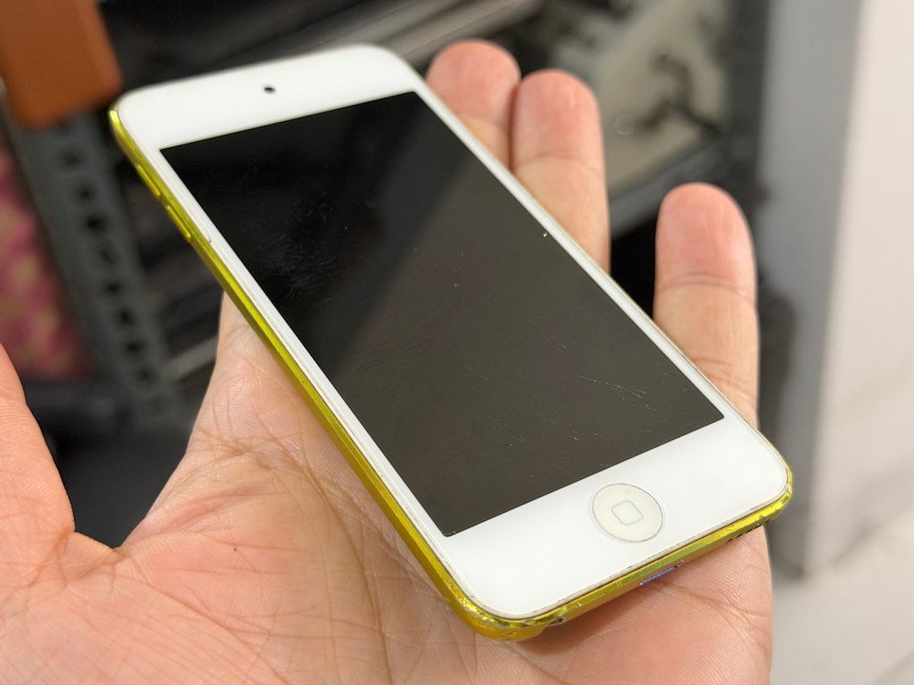 iPod Touch 5.Nesil Müzikçalar Sarı Renk A1421 - 12