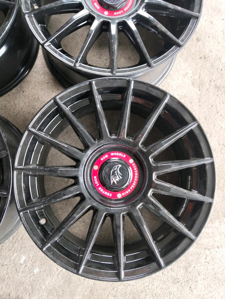 17 İNÇ 5X112 OZ RACİNG SUPERTURİSMO PİYANO BLACK JANT TAKIMI - 2