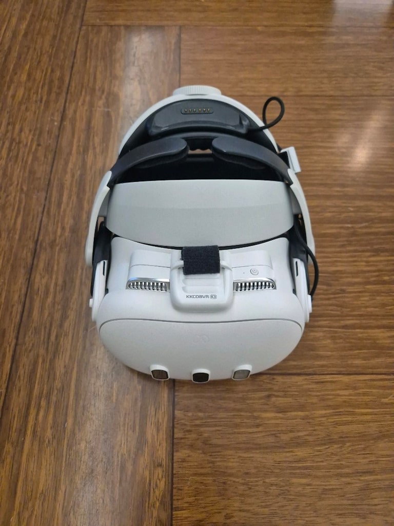 Meta Quest 3 + BOBOVR M3 Pro (Batarya kiti) + KKCOBVR K3 (Soğutucu) - 2