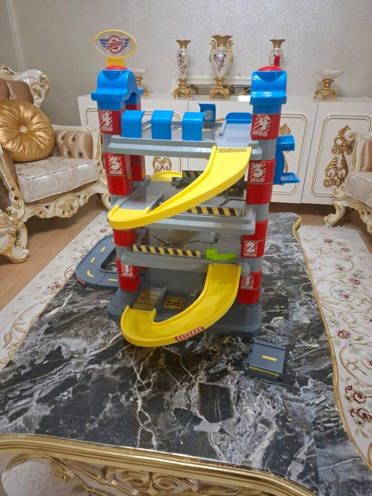 araba otoparkı 4 katlı asansörlü - 2