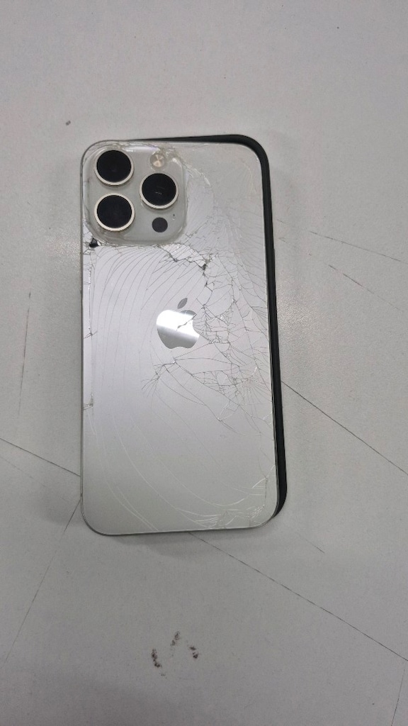 iphone 15 PRO MAX - 2