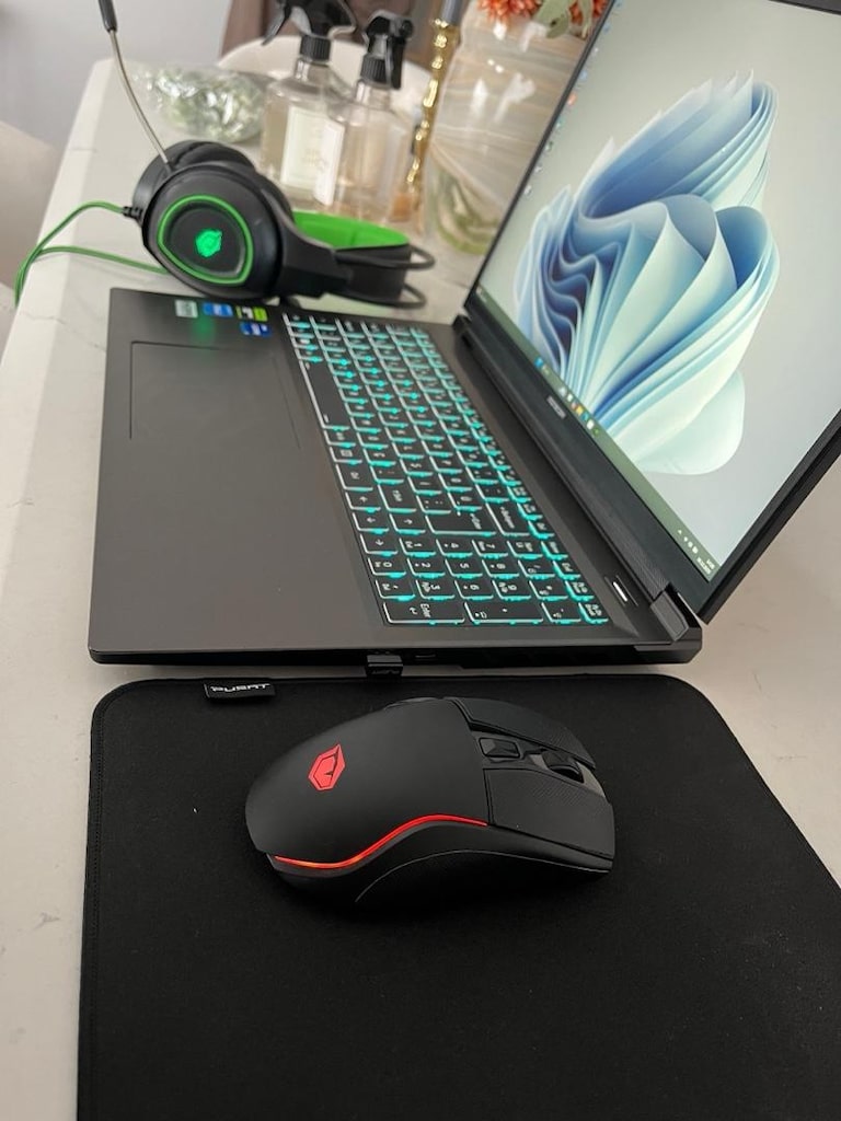 Monster Laptop Oyun Bilgisayarı - 2