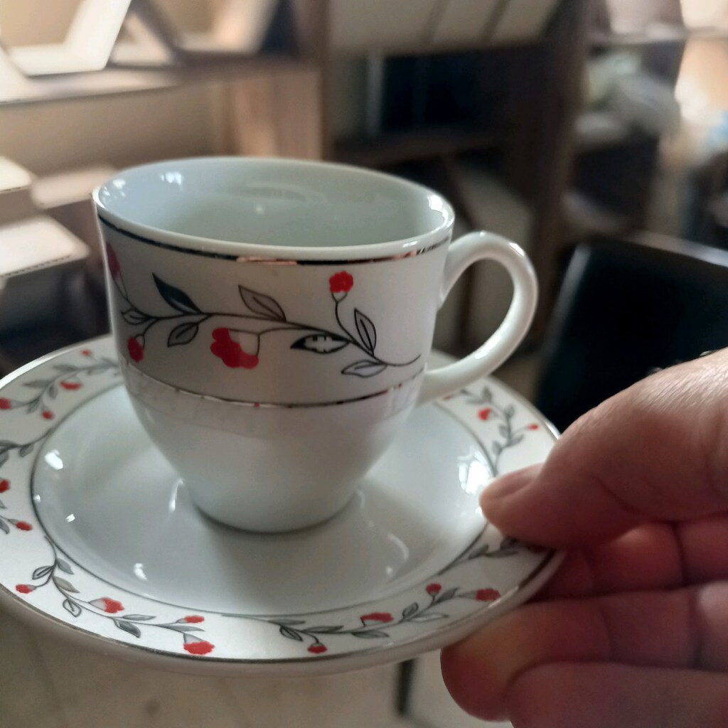 12 parça fincan takımı 6 adet kahve yani Su bardağı takim - 6