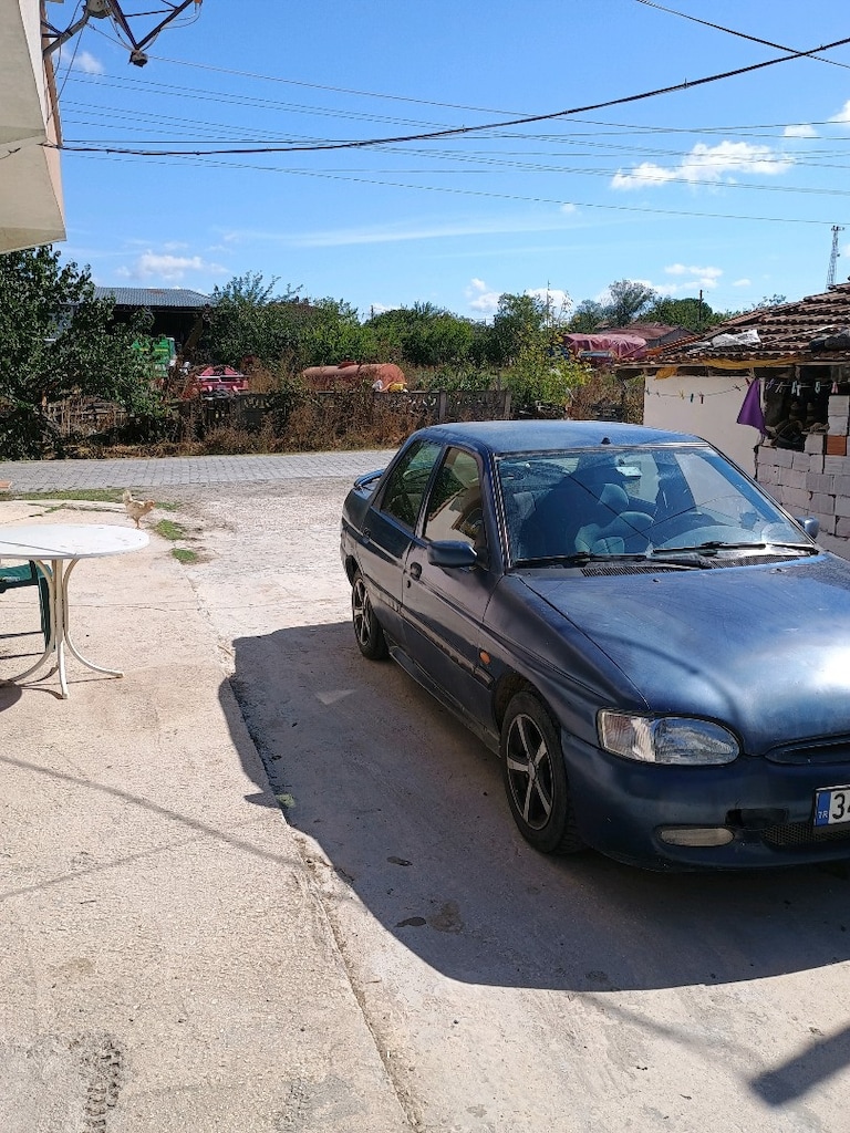 Ford escort 1.6 benzin+lpg - 3