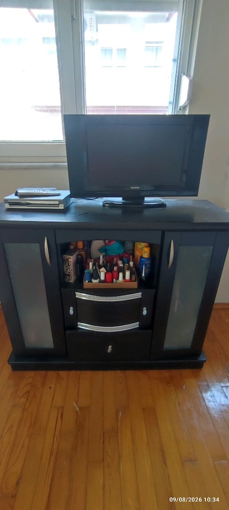 Yatak odası takımı +TV+ küçük Halı - 5