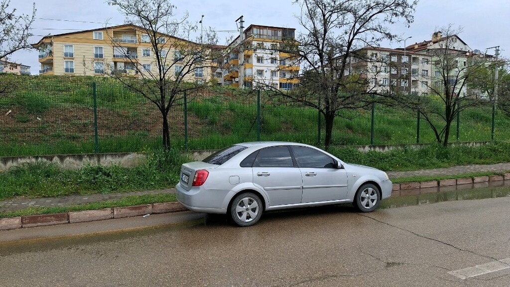 ŞAVROLE LACETTİ 2005 OTAMATİK 1.6 LPG SİMİT TANK - 2