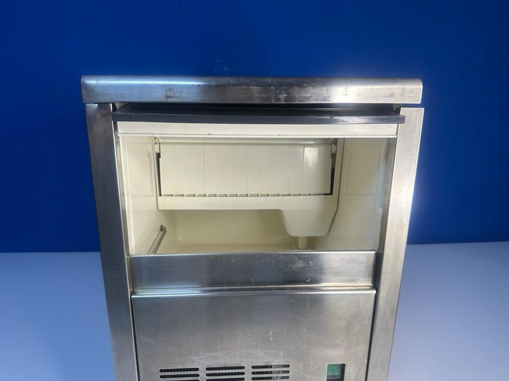 Brema Frigomar Buz Makinesi 22 Kg, CB184 - 4