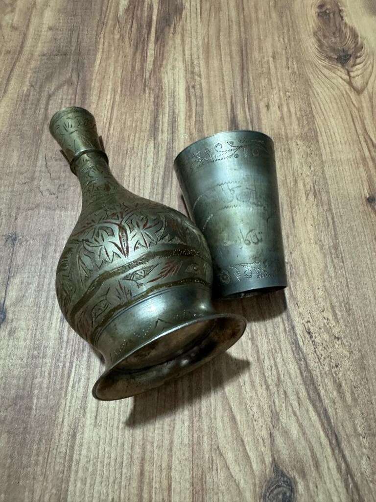 Antika İşlemeli Metal Sürahi ve Bardak Seti - 5