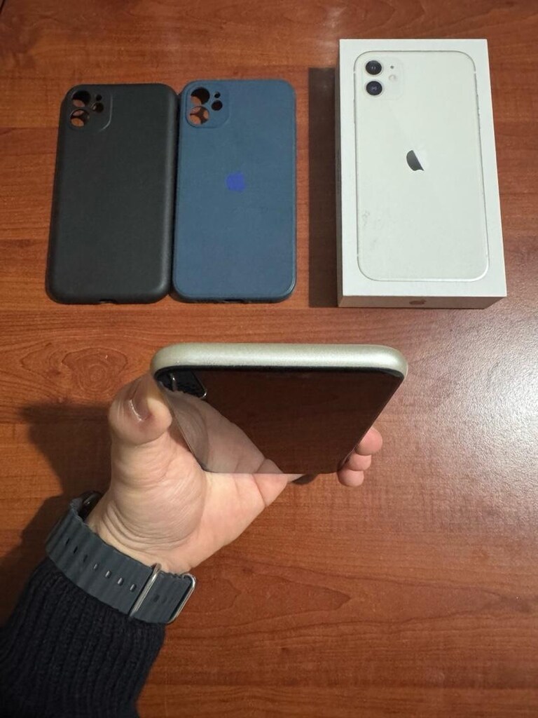 Iphone 11 64 GB - 8