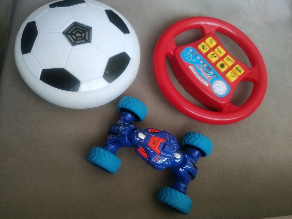 erkek çocuk oyuncakları (açıklamayı okuyun)