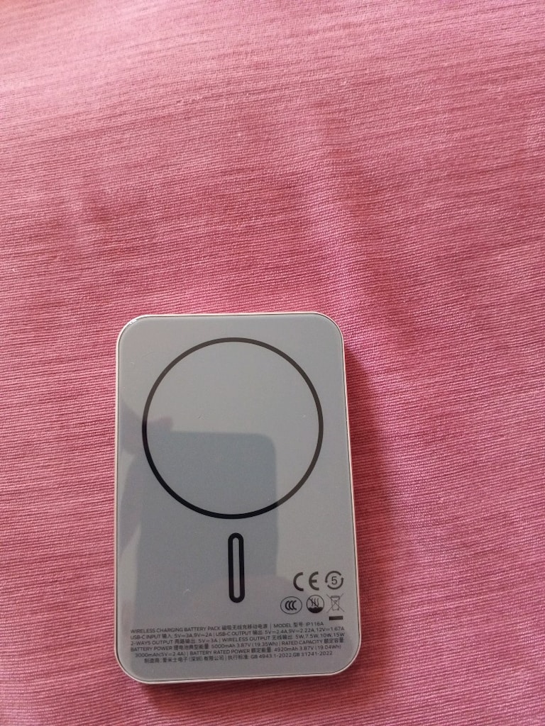 MOMAX 5000 mAh Powerbank (Titanyum) - 2