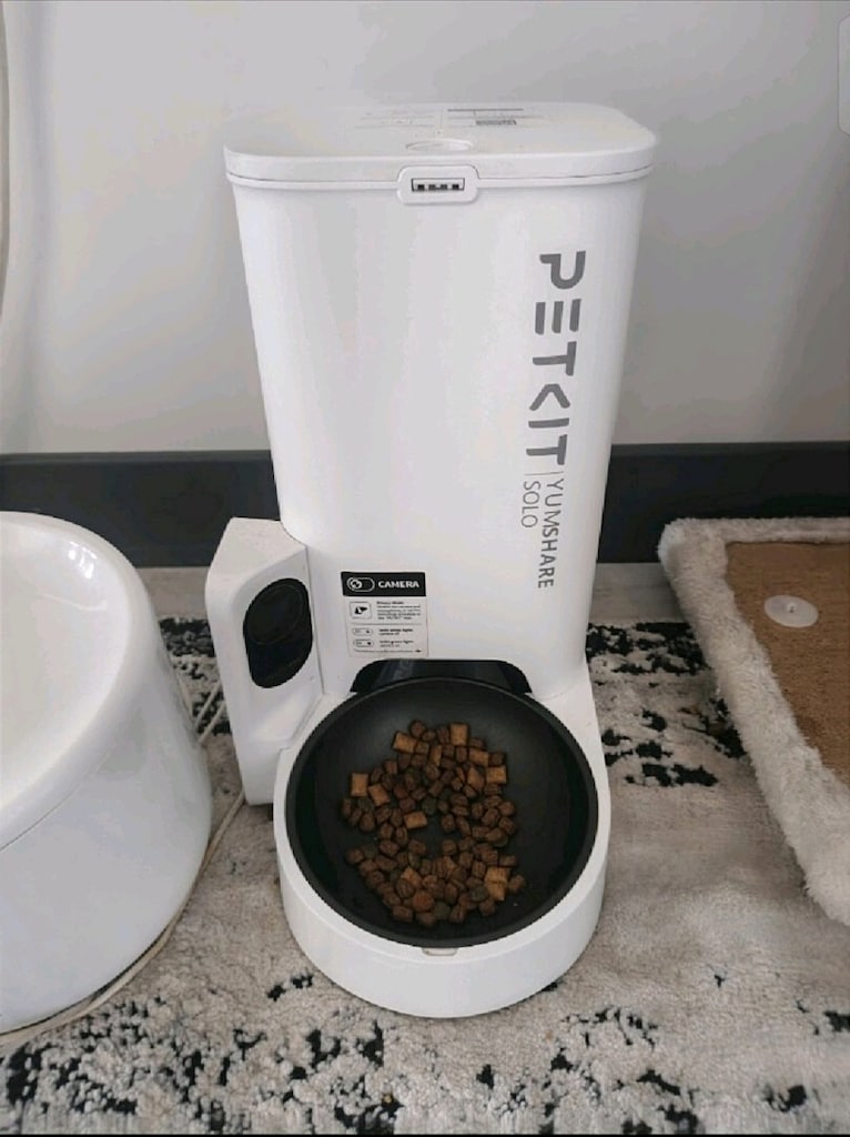 Kameralı PETKIT + Su Pınarı Hediye Gibi, Kaliteyi Uygun Fiyata Alın - 4