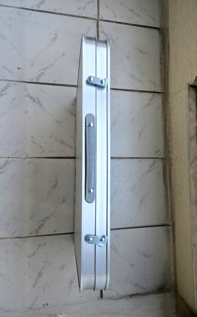 Katlanabilir Metal Aksamlı Çok Amaçlı Masa - 4
