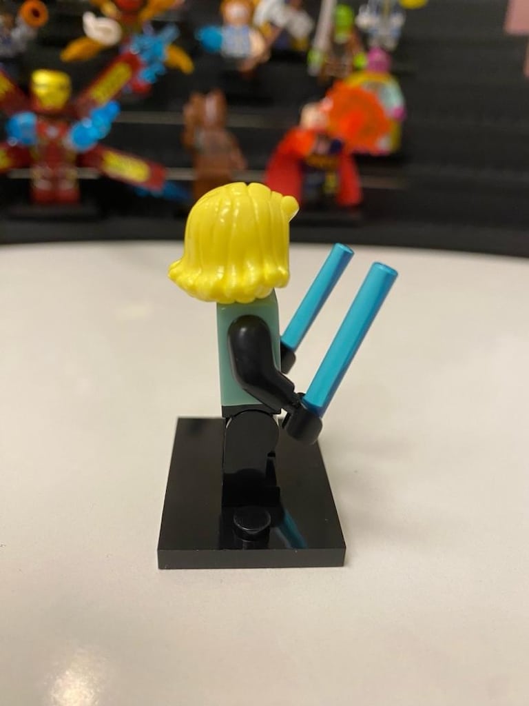 Lego Marvel Black Widow Minifigürü - 3