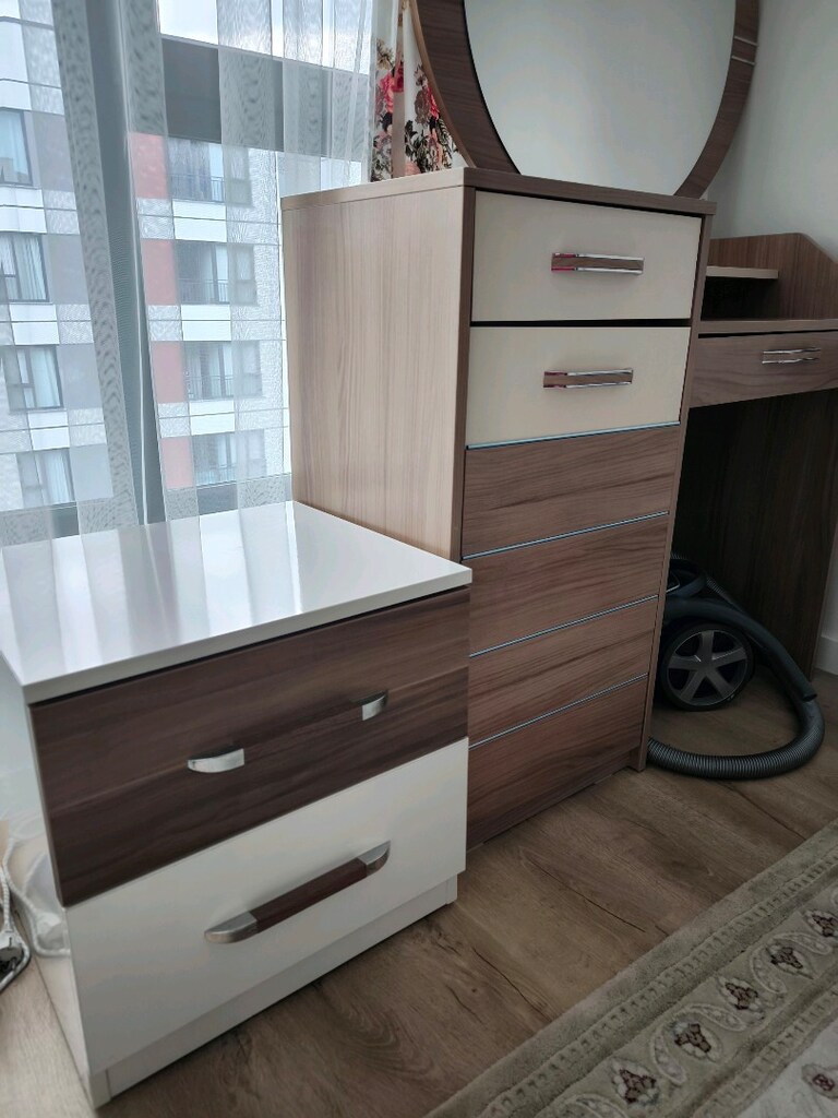 Bellona aynalı makyaj masası ve komodini - 2
