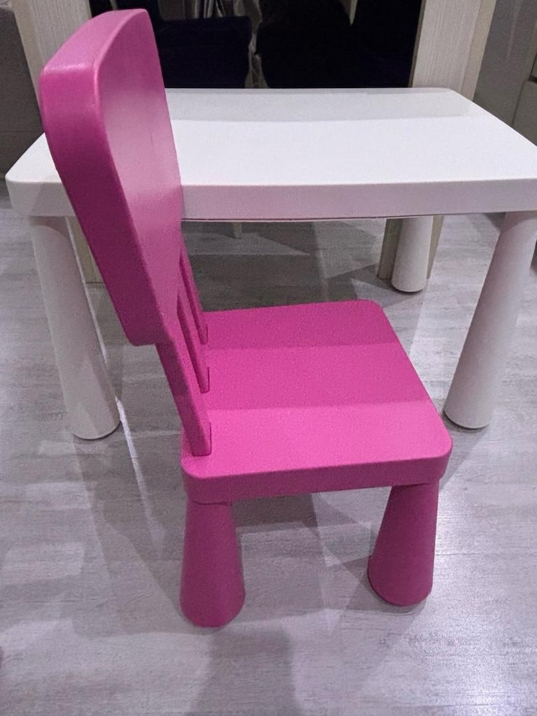 ikea çocuk sandalye ve masası - 3