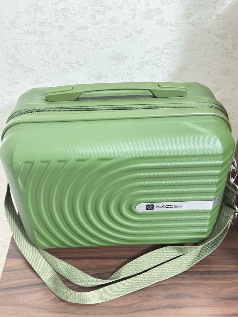 Tespihler Ve Valiz Hepsi 5000TL - 2