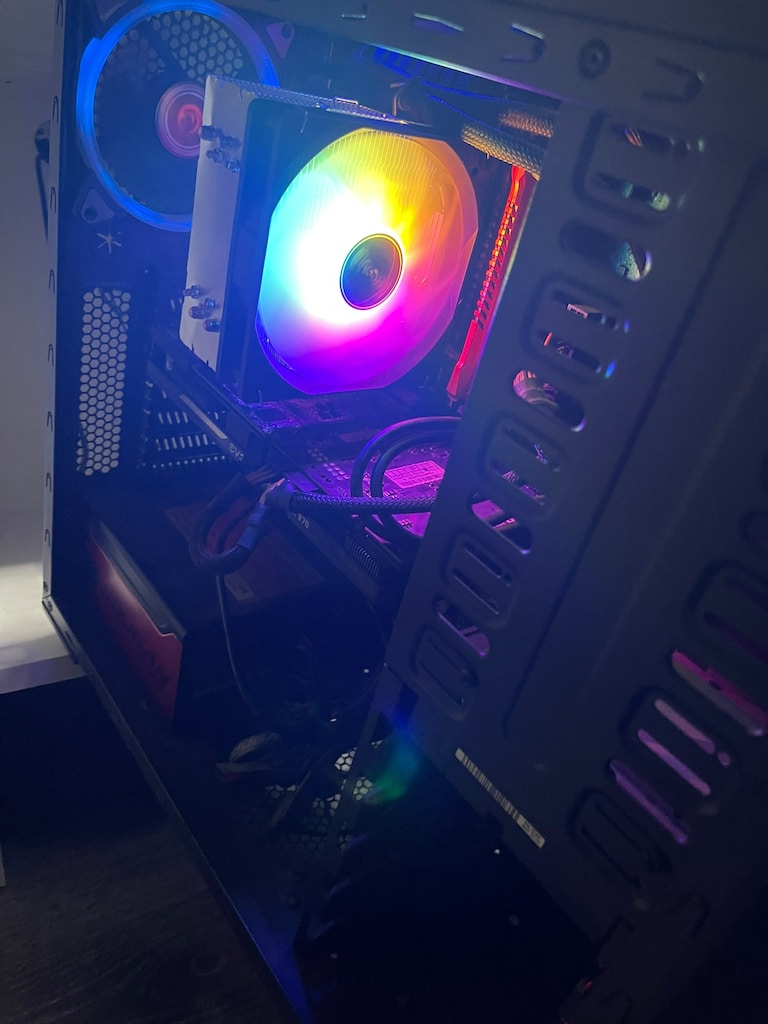 1060 6 GB + R3 3100+DDR4 RAM 8 GB +AM4 ANAKART - 2