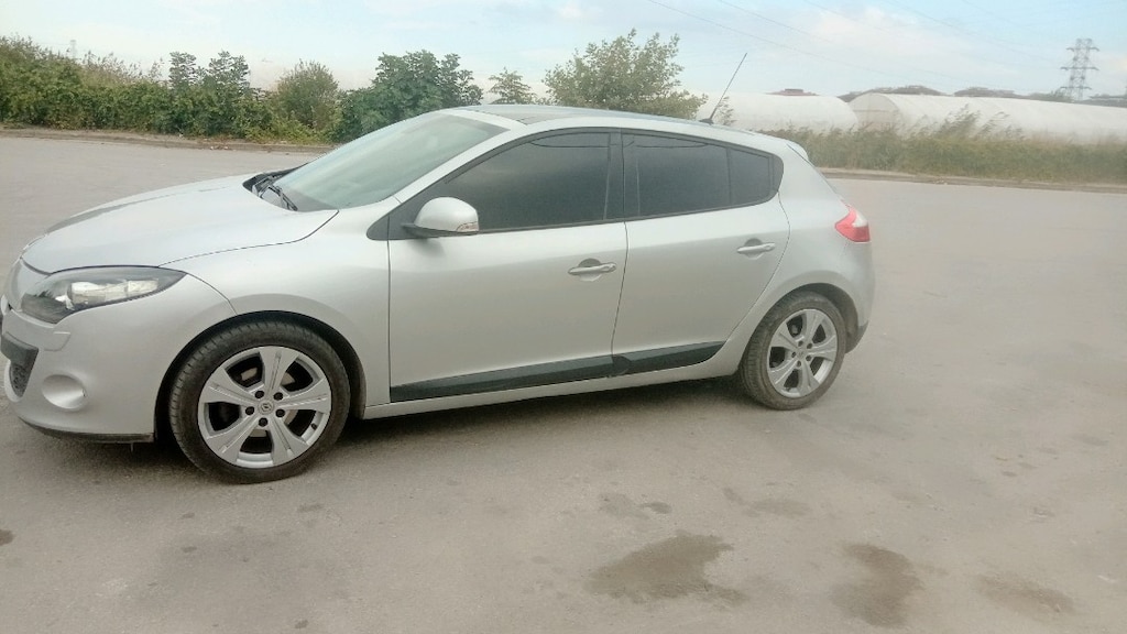 MEGANE III 1.4 TCE 238.000 KM - 8
