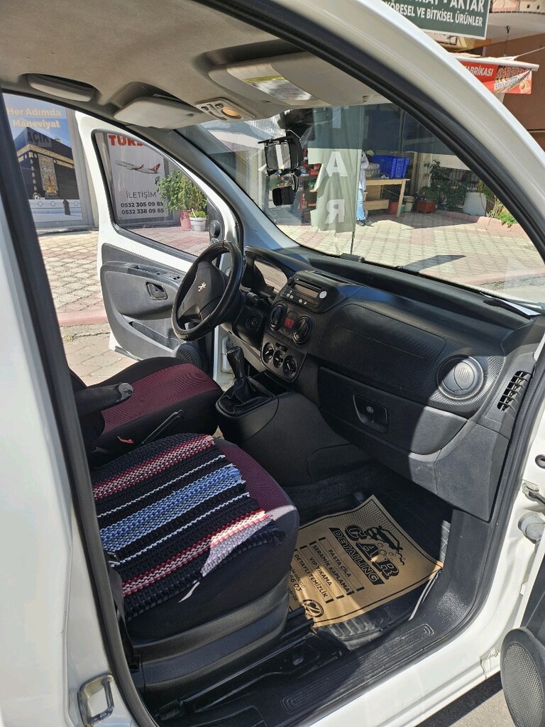2011 Peugeot bipper 1.4 hdi comfort plas - 12