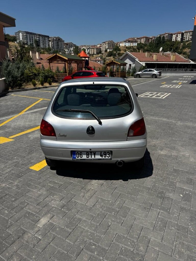 SAHİBİNDEN SATILIK 2001 FİESTA 1.25 GHİA - 4