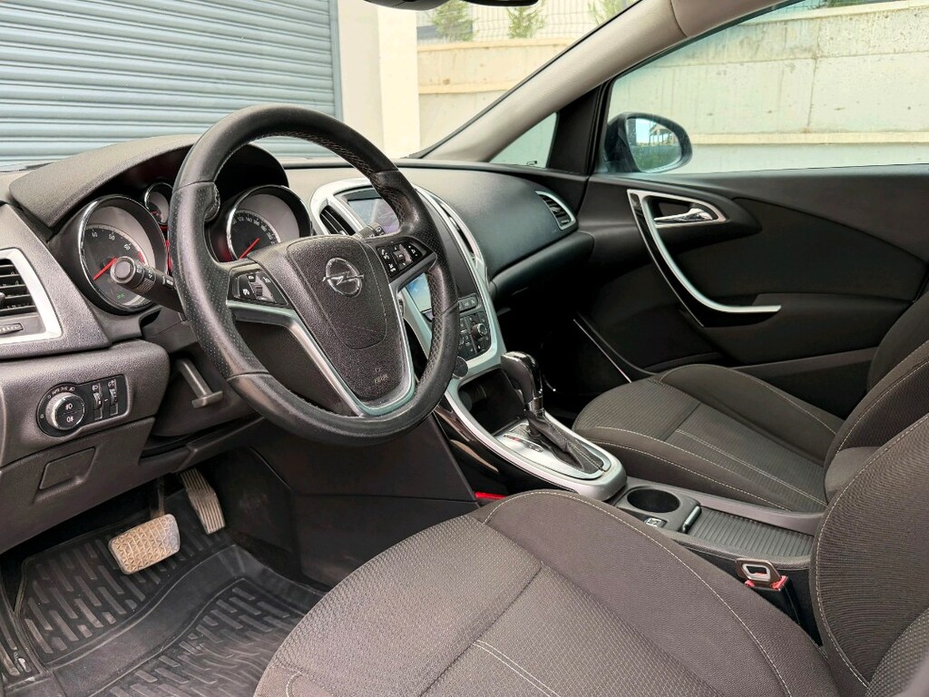 Otomatik vites Opel Astra bakımlı temiz araç - 6