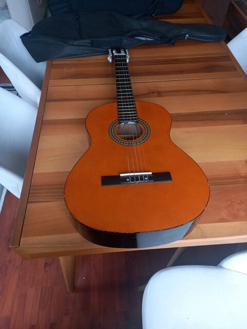 Campell klasik gitar