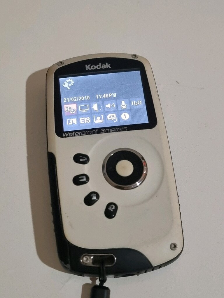 KODAK PLAYSPORT ZX3 5MP - 2