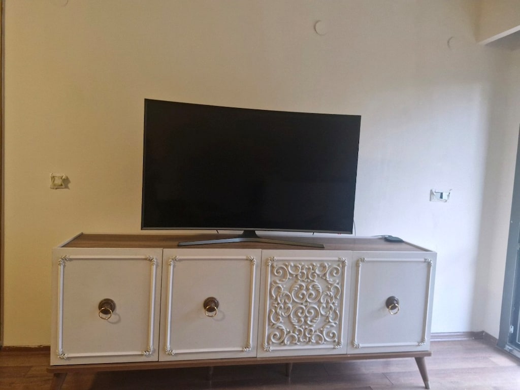 samsung 55 inç tv ve tv ünitesi - 3