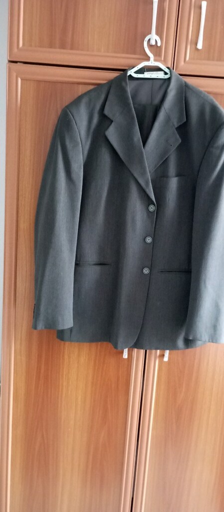 50 beden ve 54 beden sarar marka takı elbiseler takım fiyatı 1250 tl - 2
