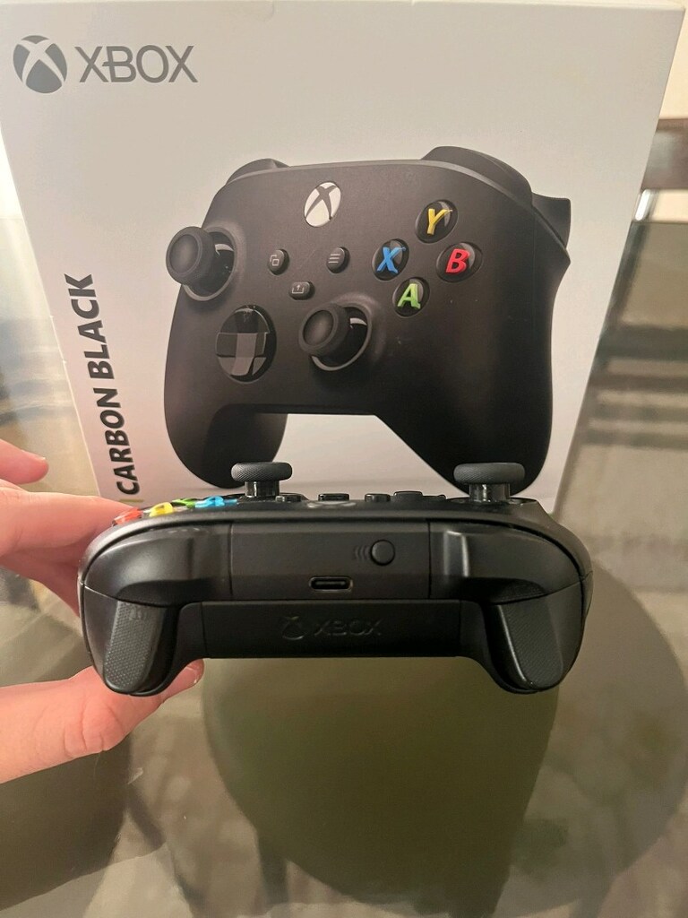 Xbox 9. Nesil Oyun Kolu Kutulu - 8