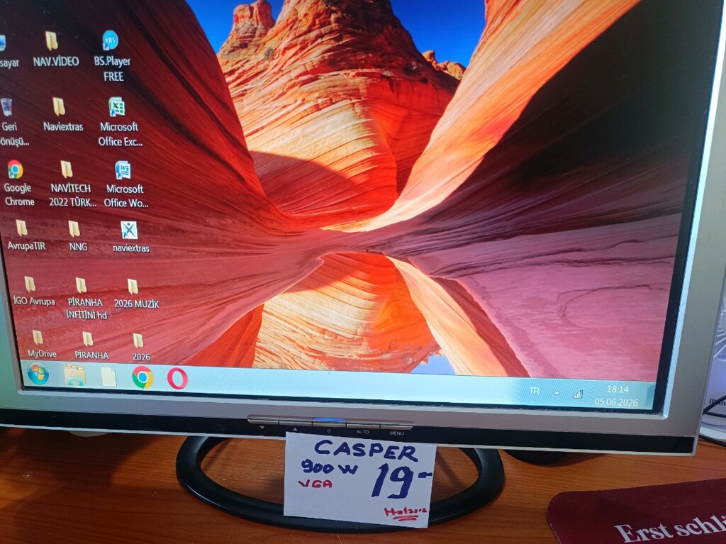 Casper 19 İnç Monitör VGA Hatasız - 4