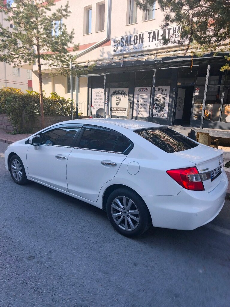 2014 model Civic FB 7 Eco premium hasar kayıtsız temiz bakımlı - 7