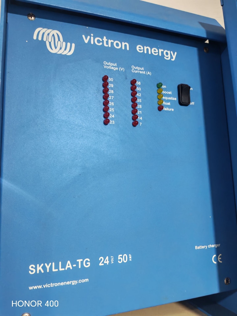 Victron Energy Redresör İnverter - 17