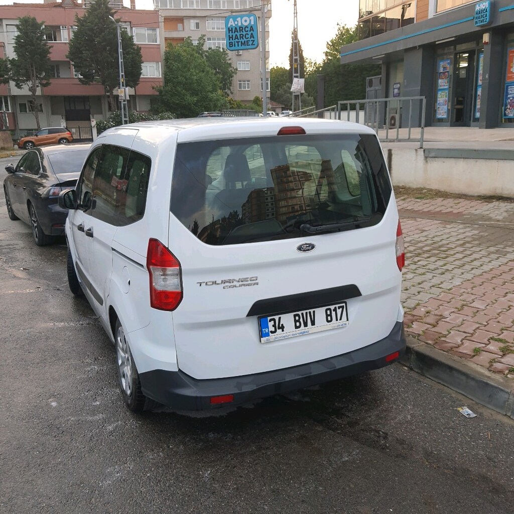 67500 km ford courier trend - 2