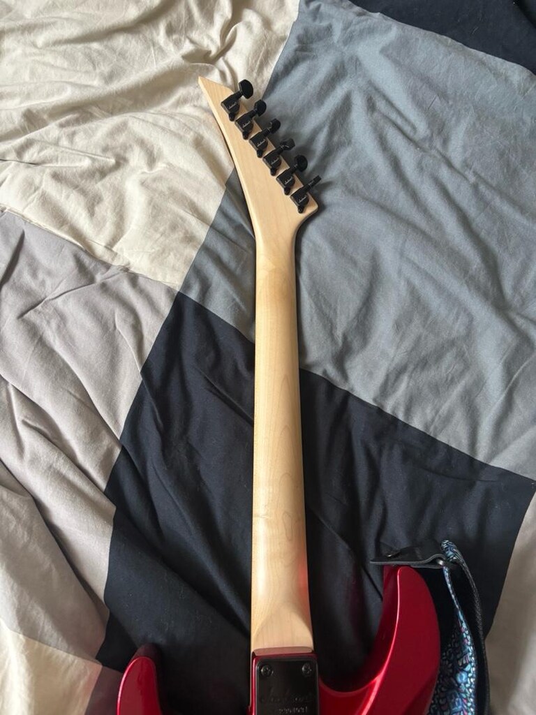 Jackson JS11 Dinky Kırmızı Elektro Gitar - 4