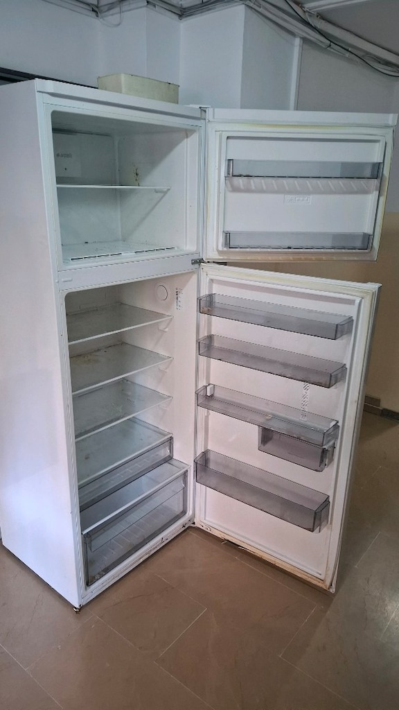 SORUNSUZ ARÇELİK DOLAP - 2