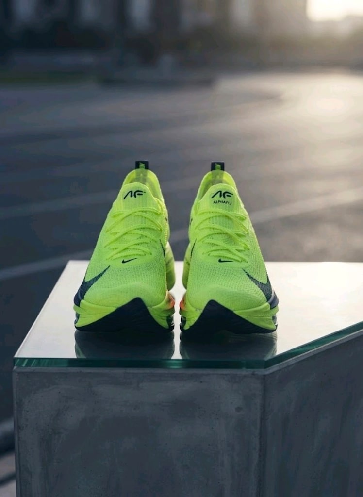 Nike Koşu Ayakkabısı - 10