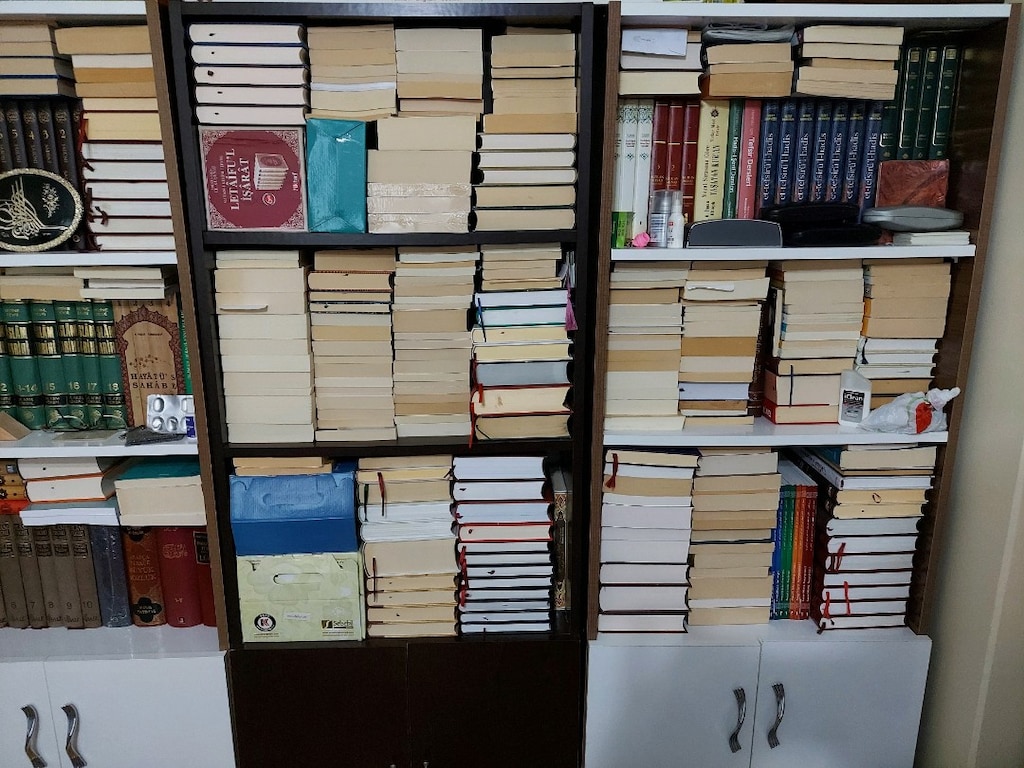 yuzlerce cesit dini kitap ve diger seri kitaplar - 4