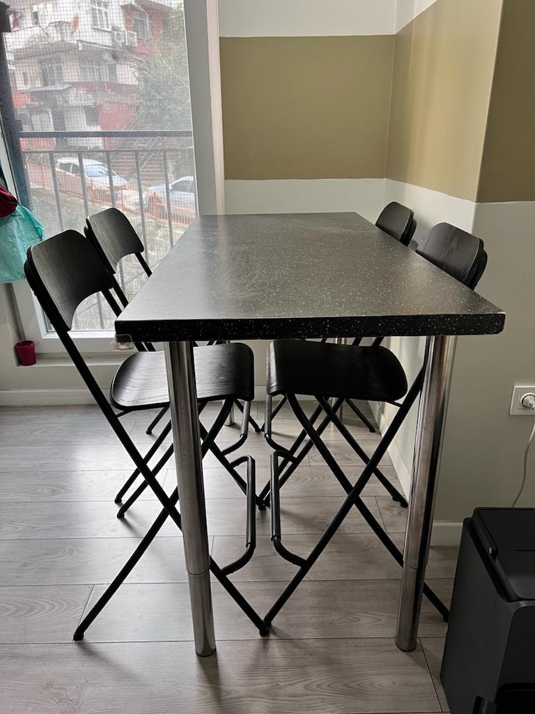 Ikea 4 adet FRANKLIN siyah 74 cm bar sandalyesi ve masa - 11