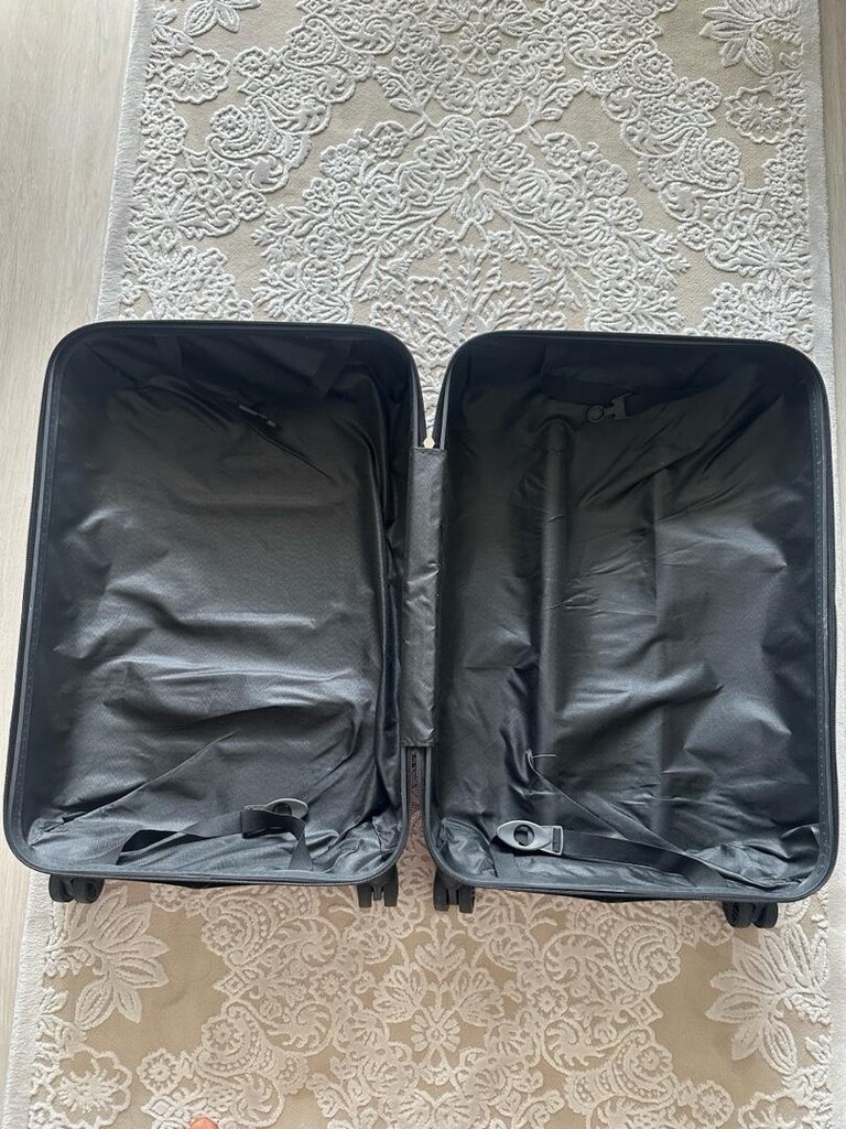 NK Marka Sert Plastik Orta Boy Valiz - 5