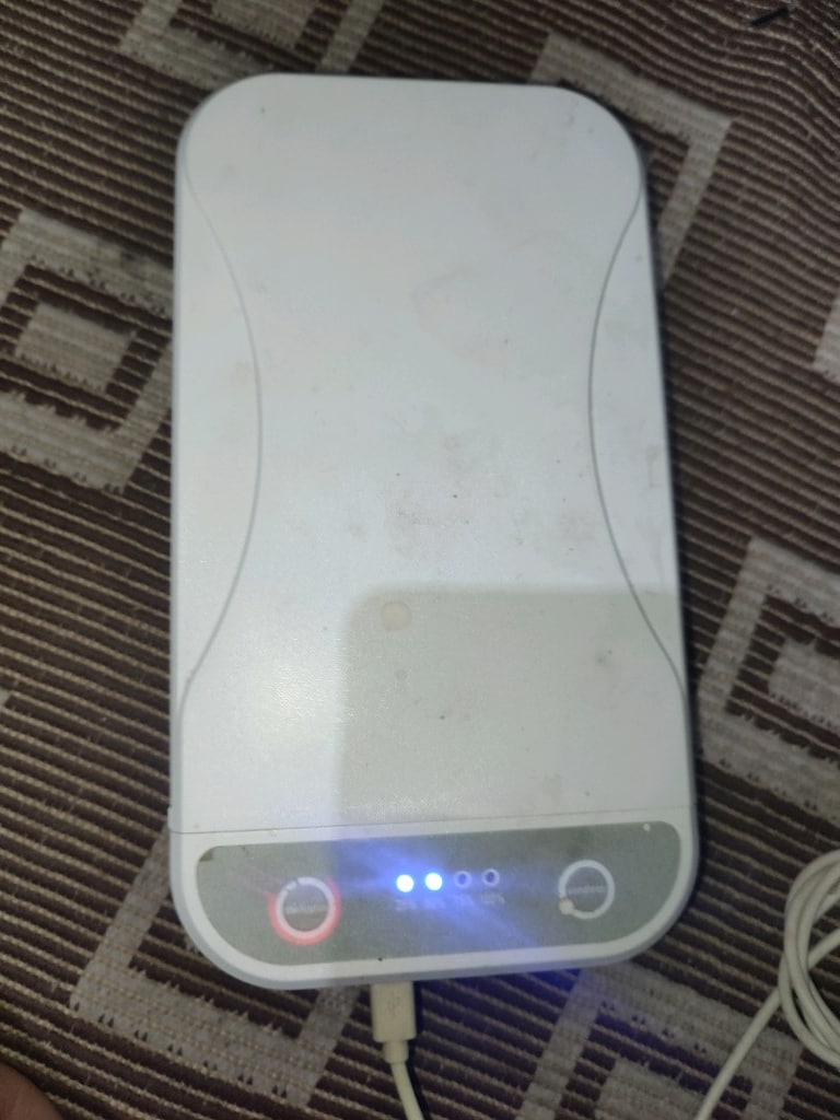 Sağlığınız İçin 2'si 1 Arada: UV Telefon Sterilizatörü & Aromaterapi - 4